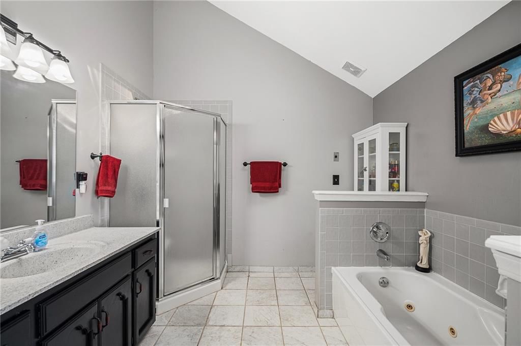 1123 NE Deerbrook Terrace — photo 34