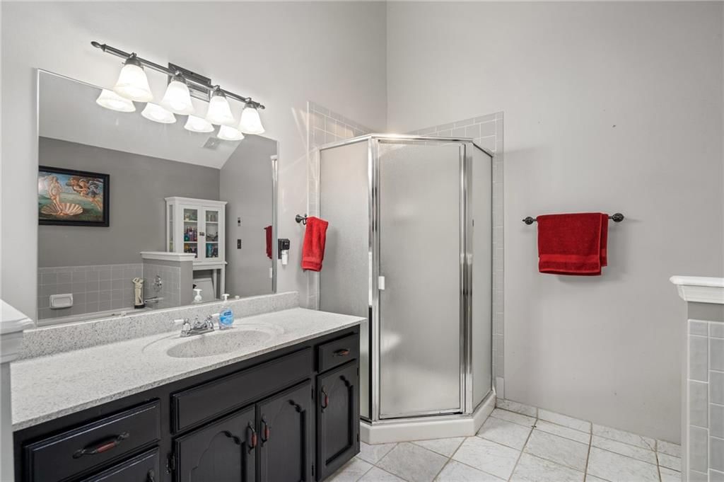 1123 NE Deerbrook Terrace — photo 35