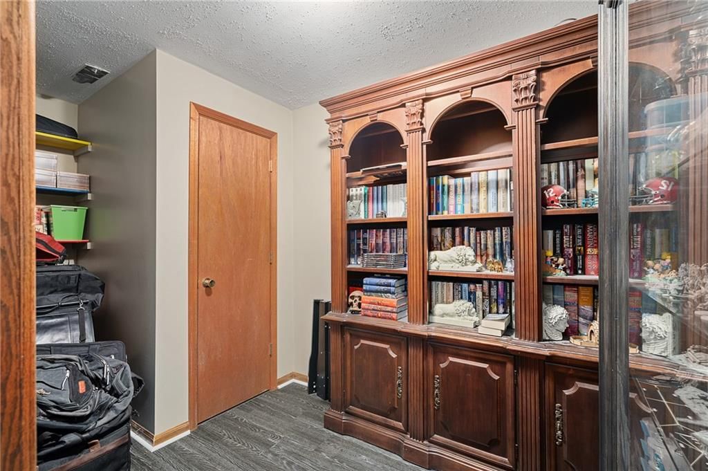 1123 NE Deerbrook Terrace — photo 47