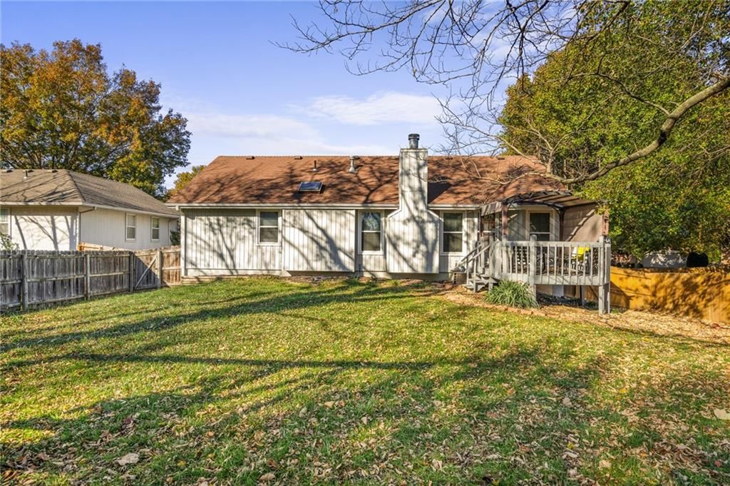 1123 NE Deerbrook Terrace — photo 57