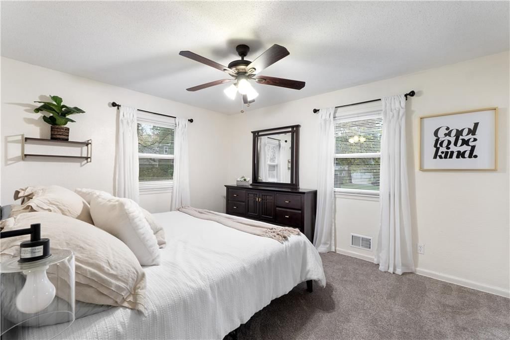 9200 Nall Avenue — photo 13