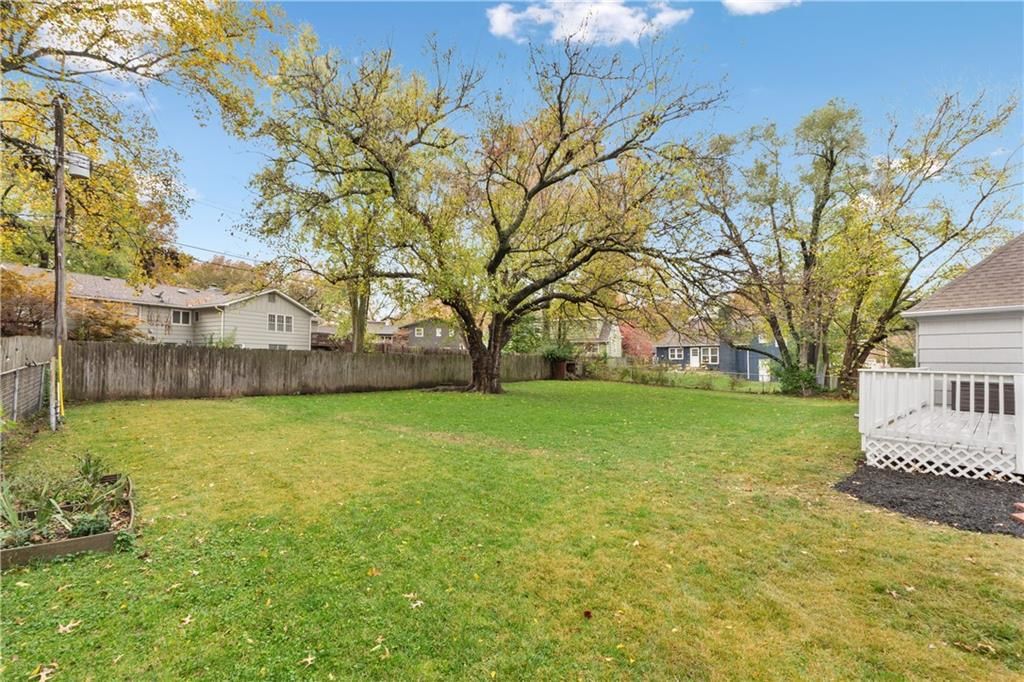 9200 Nall Avenue — photo 28