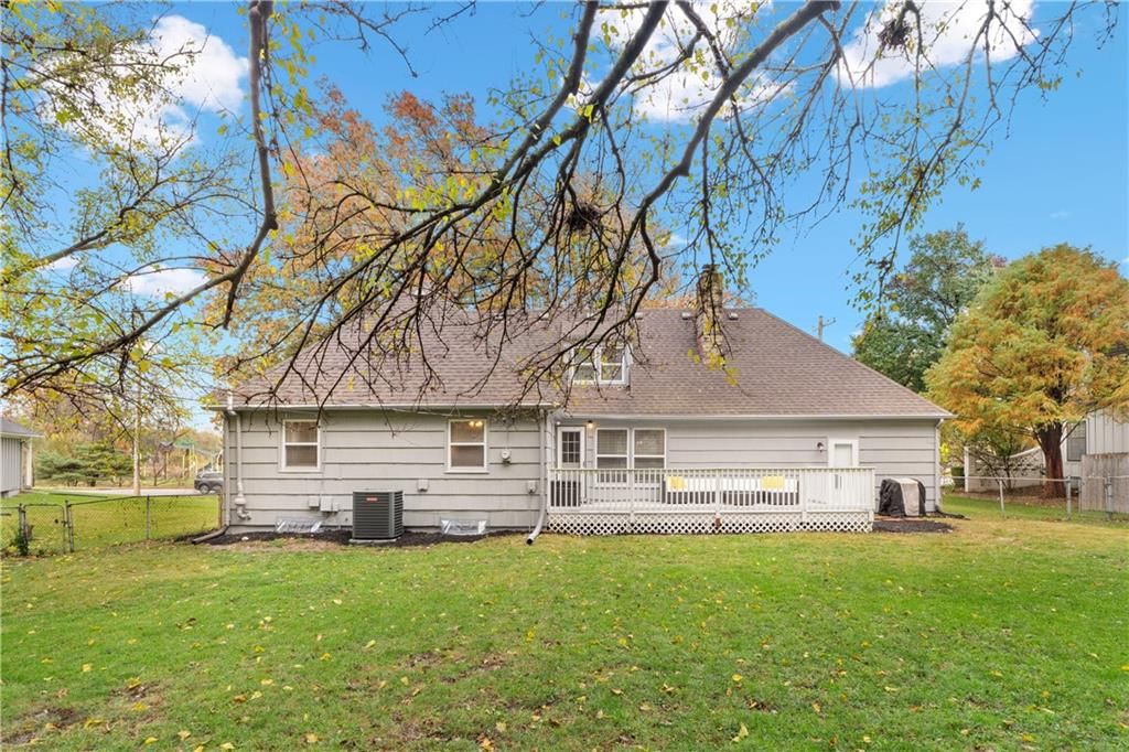 9200 Nall Avenue — photo 31