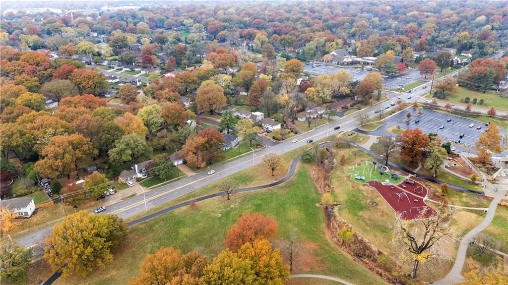 9200 Nall Avenue — photo 35