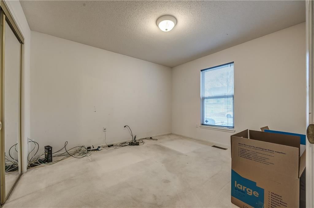 1709 E 59th Terrace — photo 18