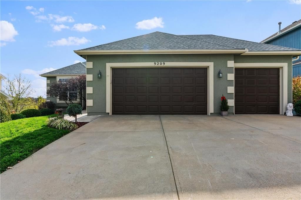 9209 NE 109th Terrace — photo 3