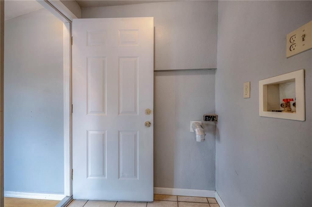 3919 Central Street — photo 12