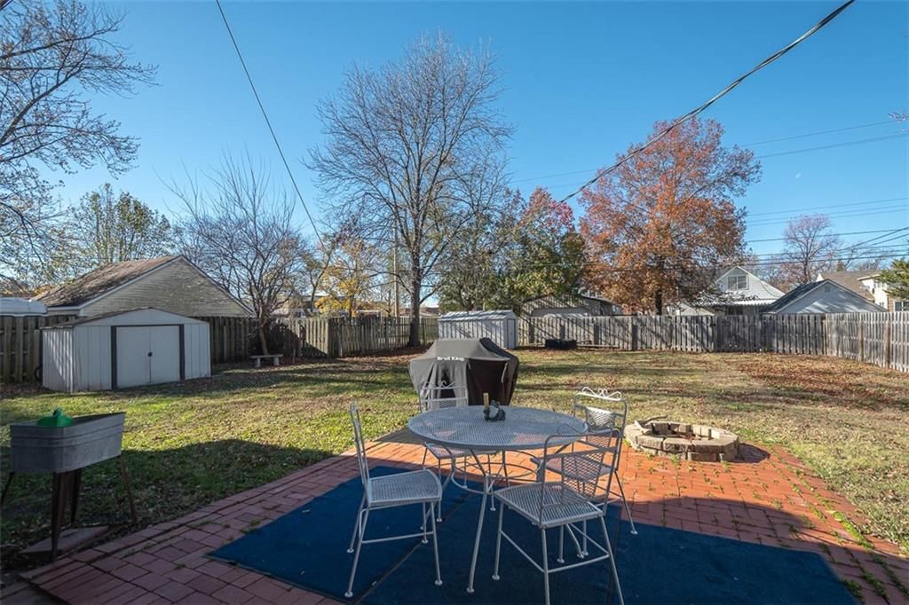 1240 S Cedar Street — photo 21