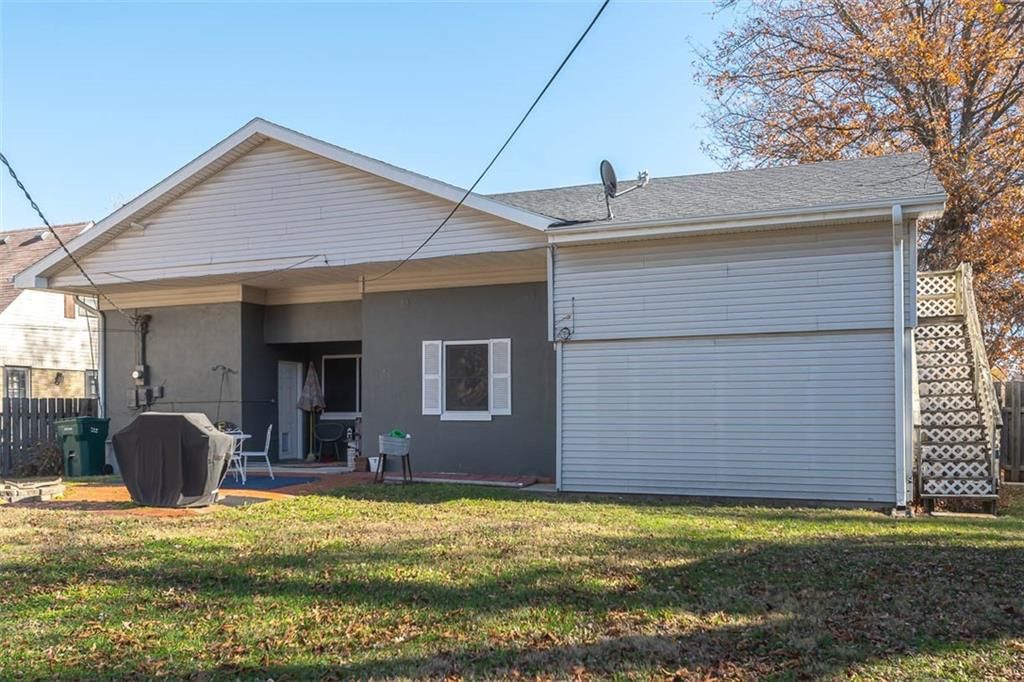 1240 S Cedar Street — photo 22