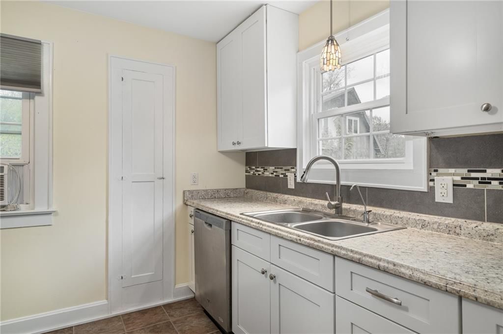 3411 N 51st Street — photo 15