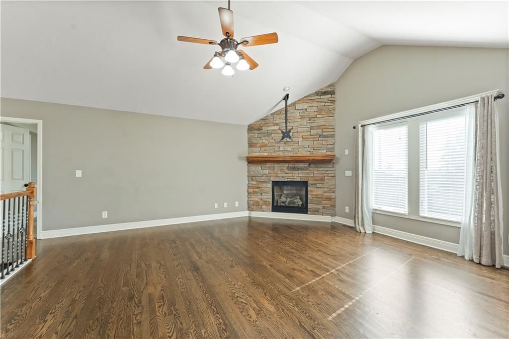 12205 Astor Court — photo 9