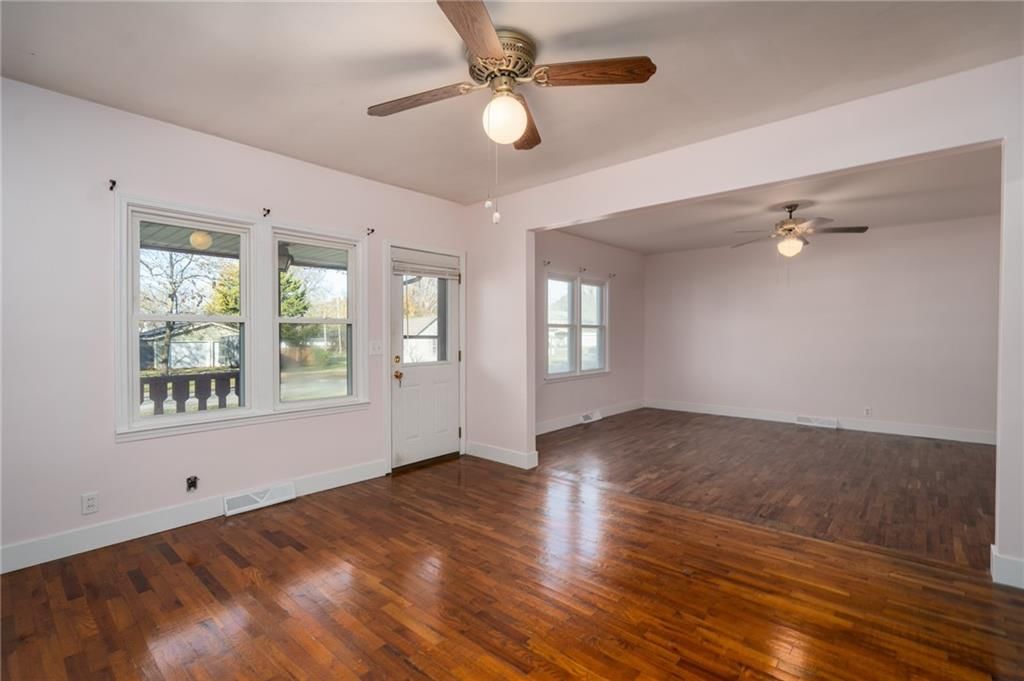 413 Elm Street — photo 9