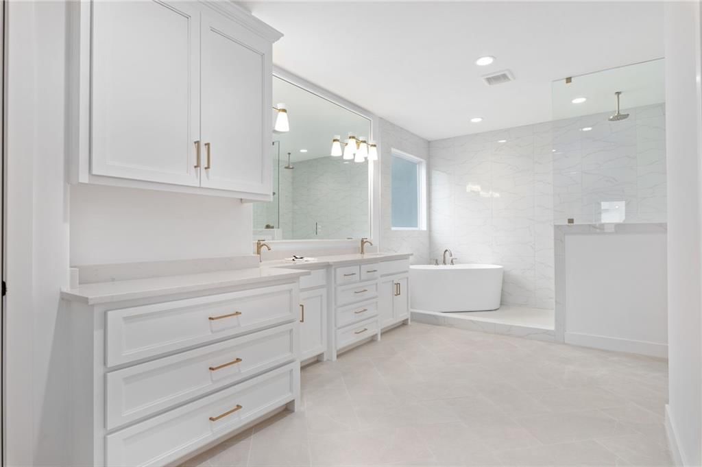 7110 Gillette Street — photo 17