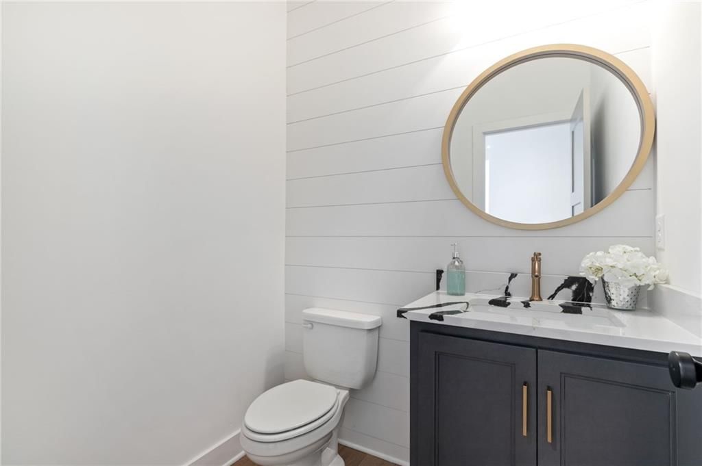 7110 Gillette Street — photo 21
