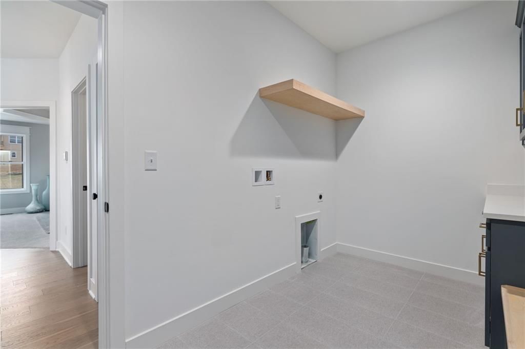 7110 Gillette Street — photo 23