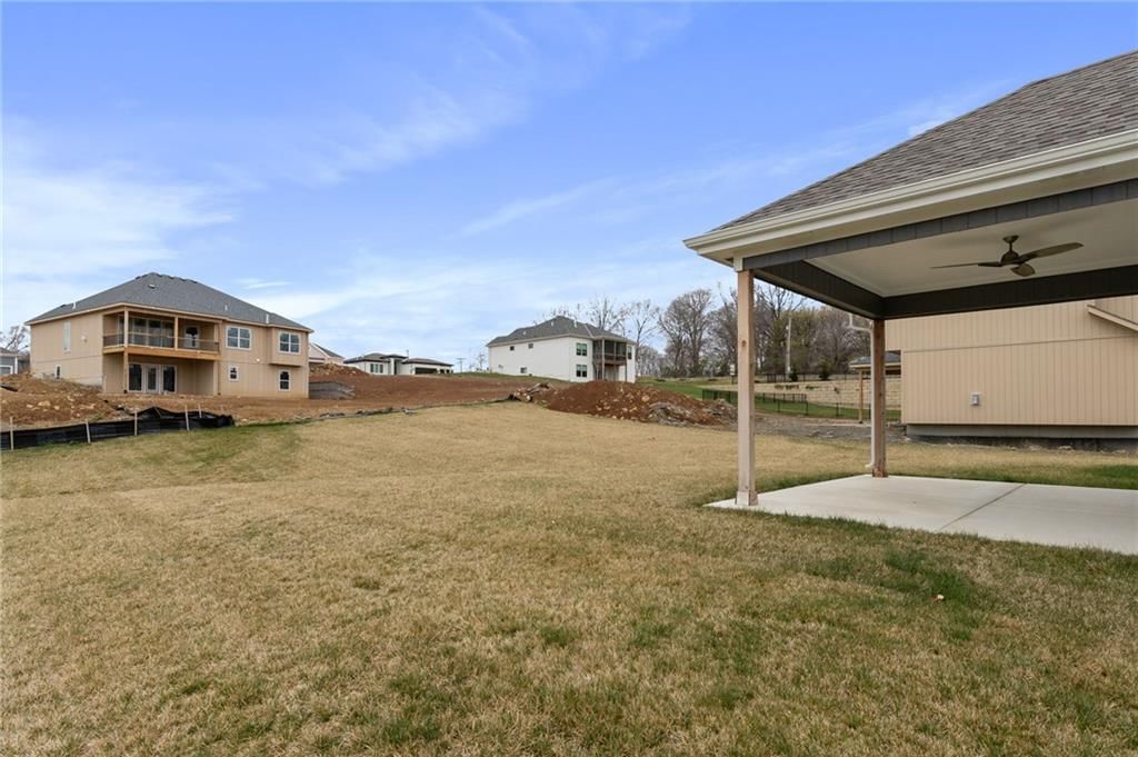 7110 Gillette Street — photo 46