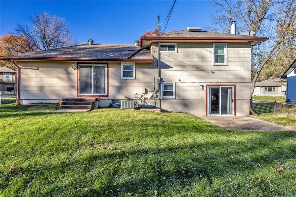 8403 E 92nd Terrace — photo 21