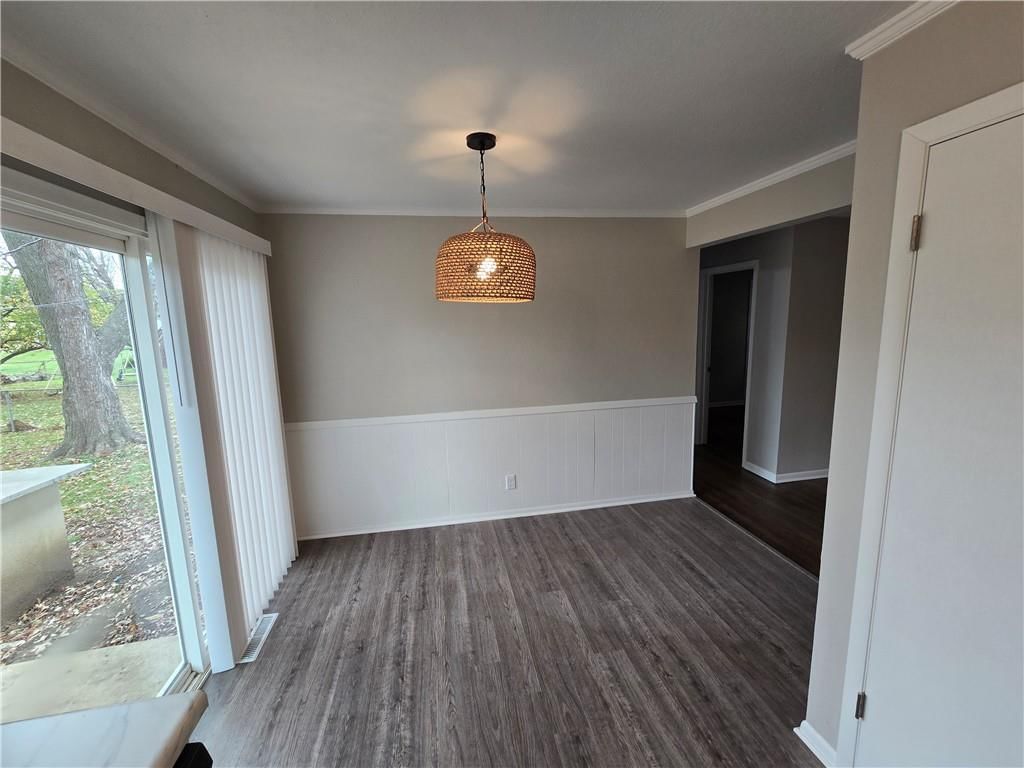 13413 Winchester Avenue — photo 7
