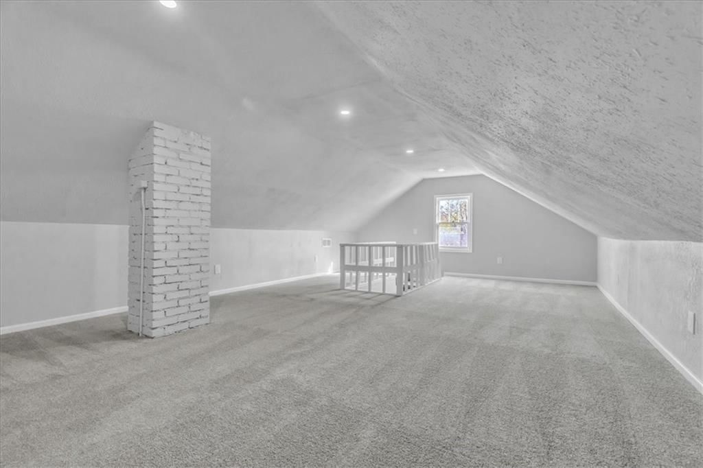 4034 Silver Avenue — photo 13