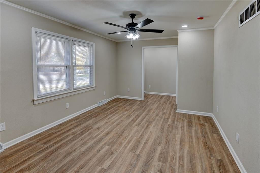 700 N Shaw Street — photo 14