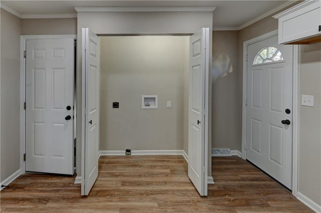 700 N Shaw Street — photo 19