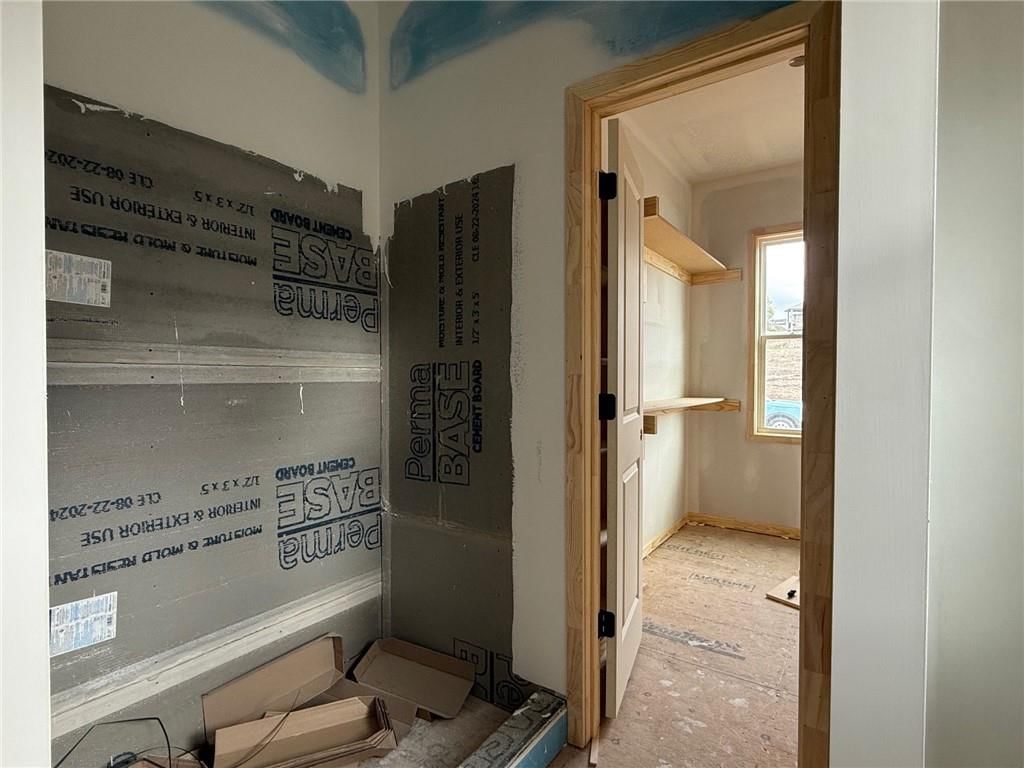 8524 Valley Spring Drive — photo 12