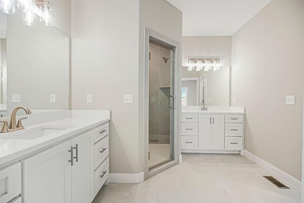 8513 Primrose Street — photo 14