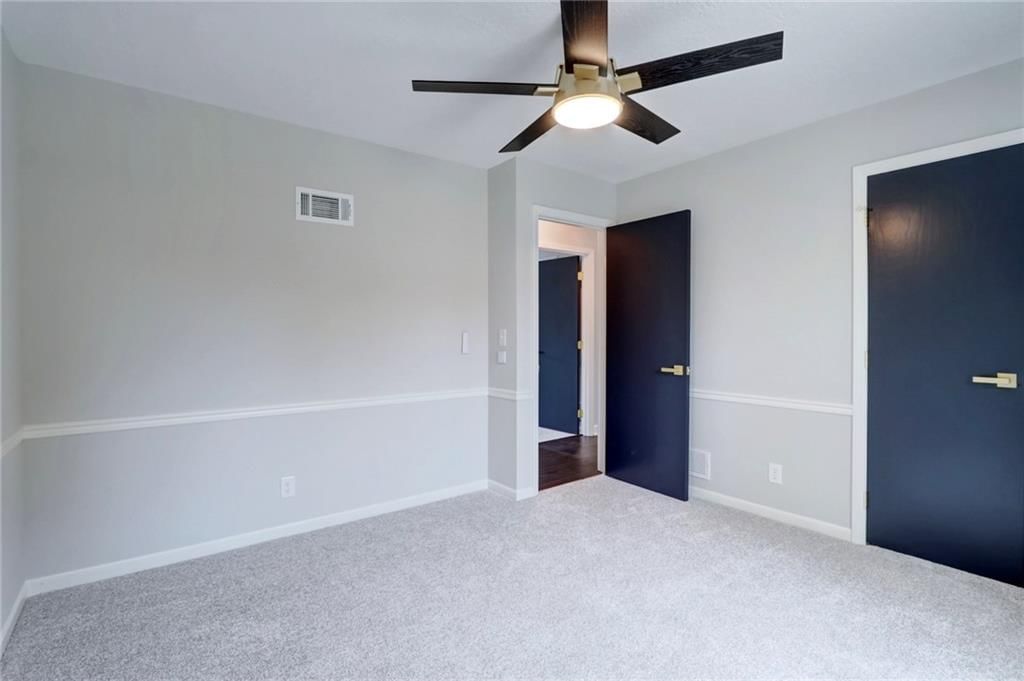 1613 NE Oak Tree Drive — photo 28