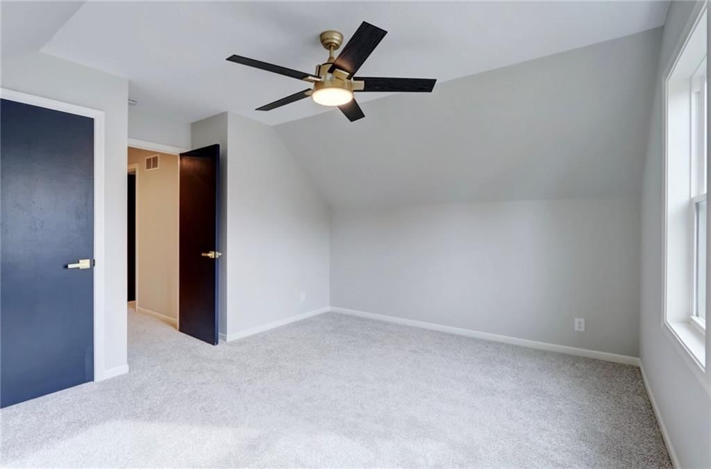 1613 NE Oak Tree Drive — photo 42
