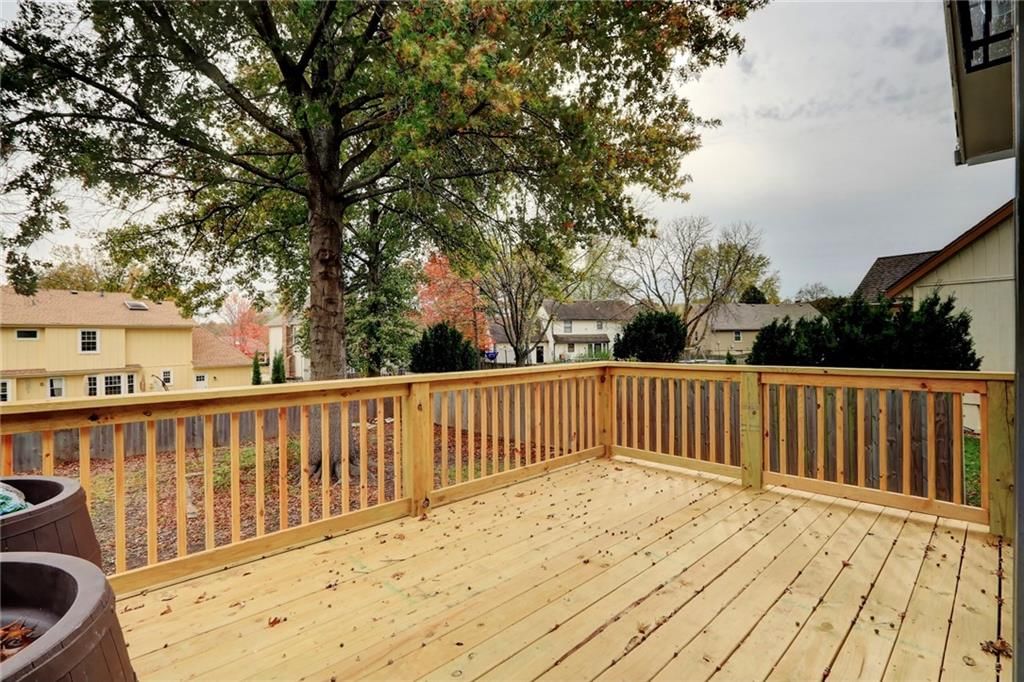 1613 NE Oak Tree Drive — photo 57