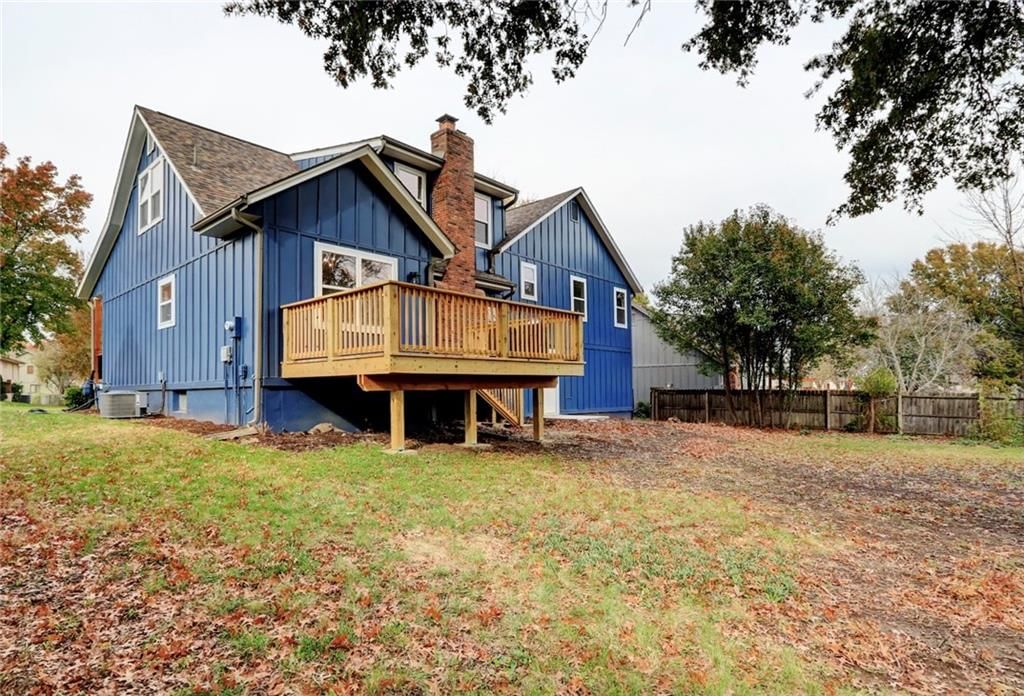 1613 NE Oak Tree Drive — photo 61