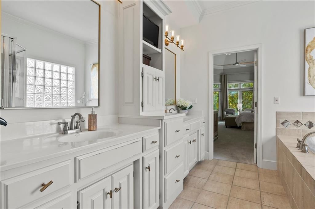 9515 N Crescent Court — photo 44
