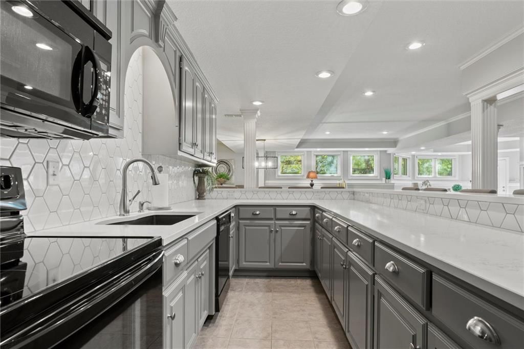 9515 N Crescent Court — photo 68