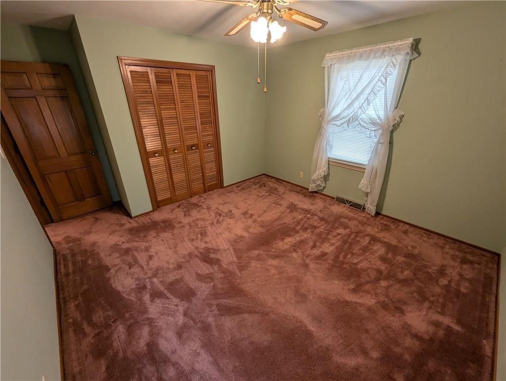 1235 N Chestnut Street — photo 16