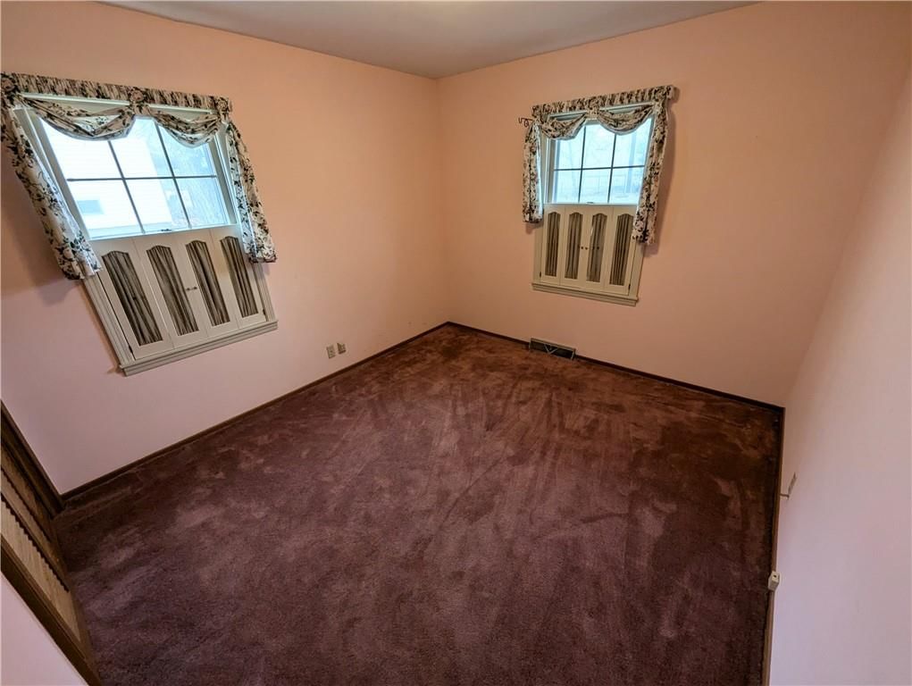 1235 N Chestnut Street — photo 17