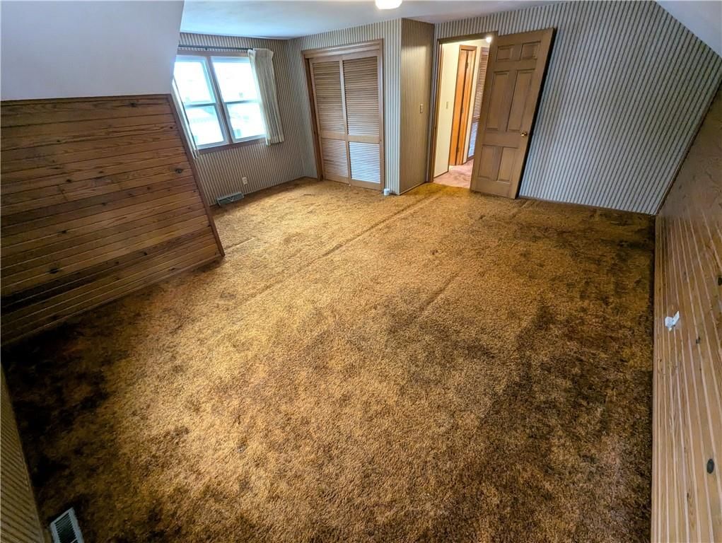 1235 N Chestnut Street — photo 23