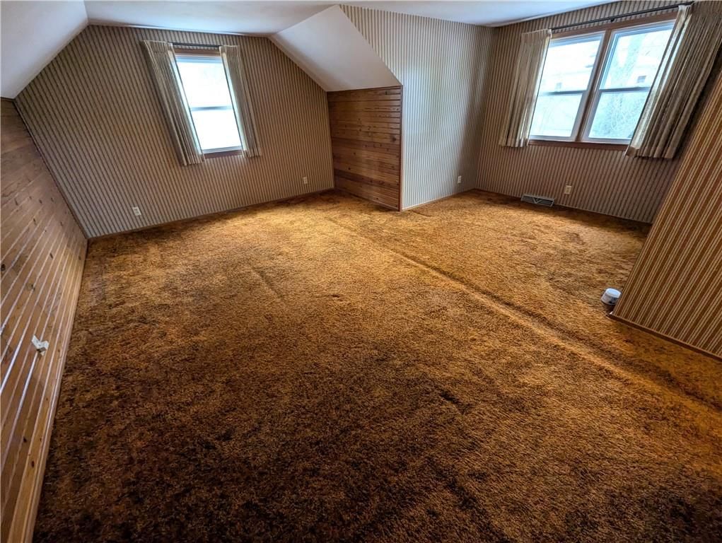1235 N Chestnut Street — photo 24