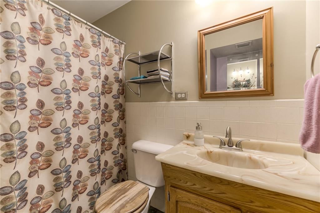 7000 NW Avalon Street — photo 24