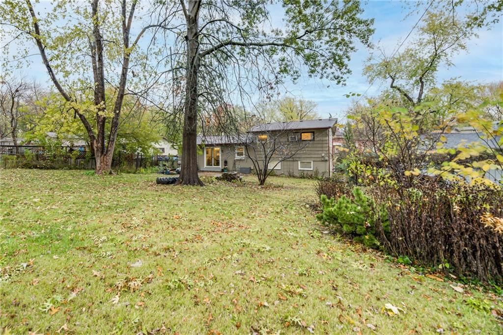 7000 NW Avalon Street — photo 31
