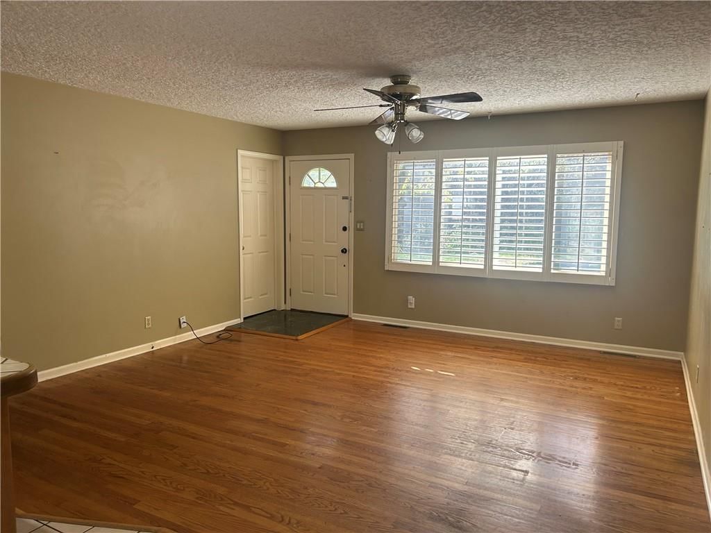 3229 S Trail Ridge Drive — photo 3
