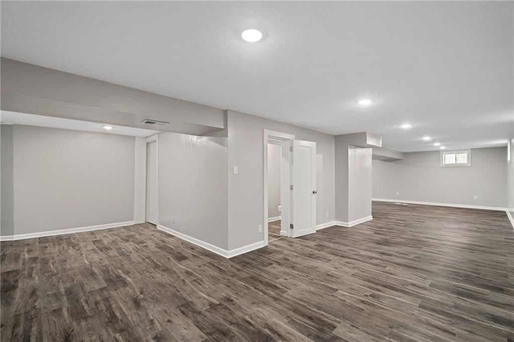 6412 W 77th Terrace — photo 15