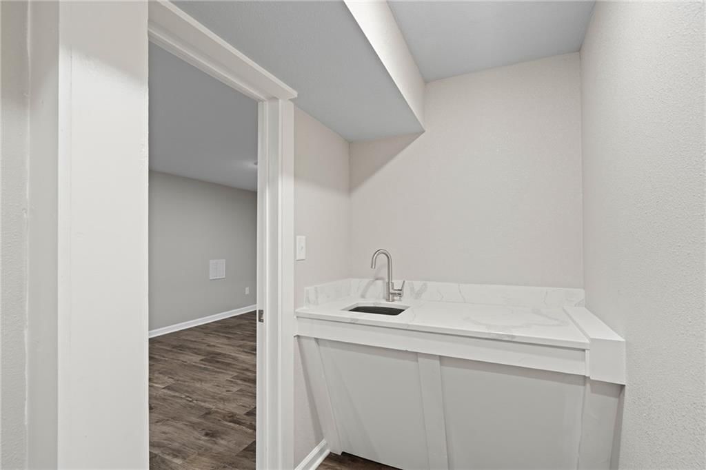 6412 W 77th Terrace — photo 16