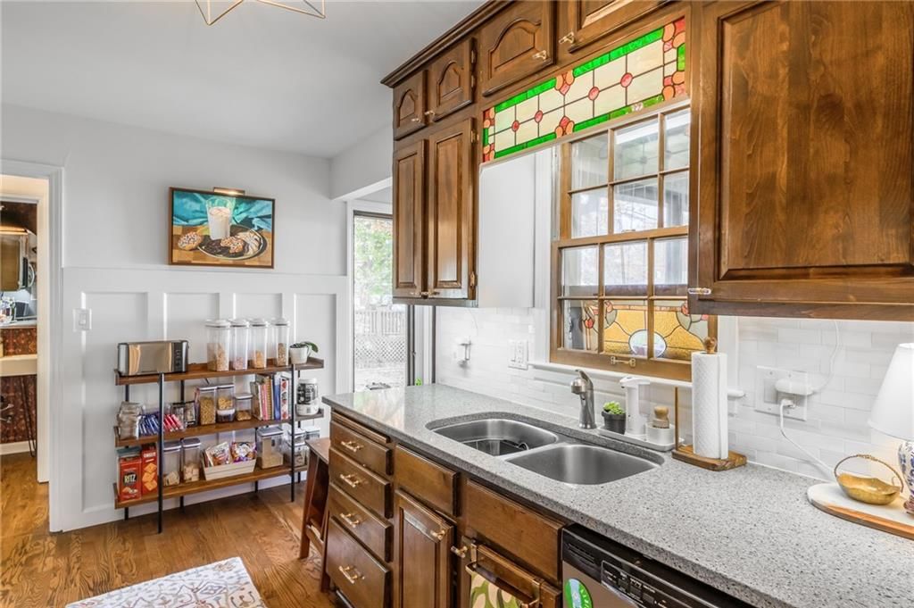 2408 Fayette Street — photo 14