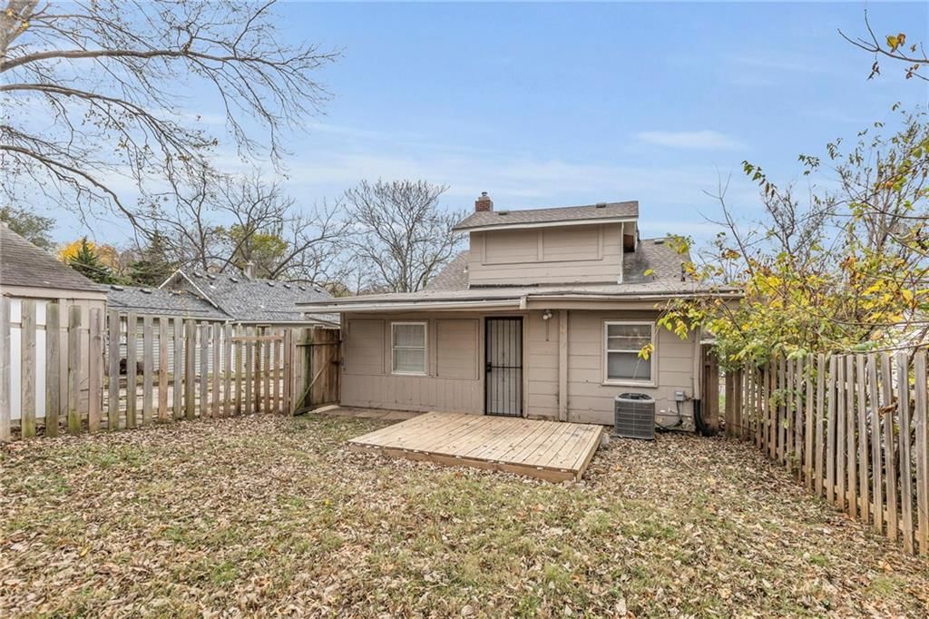 6947 College Avenue — photo 31