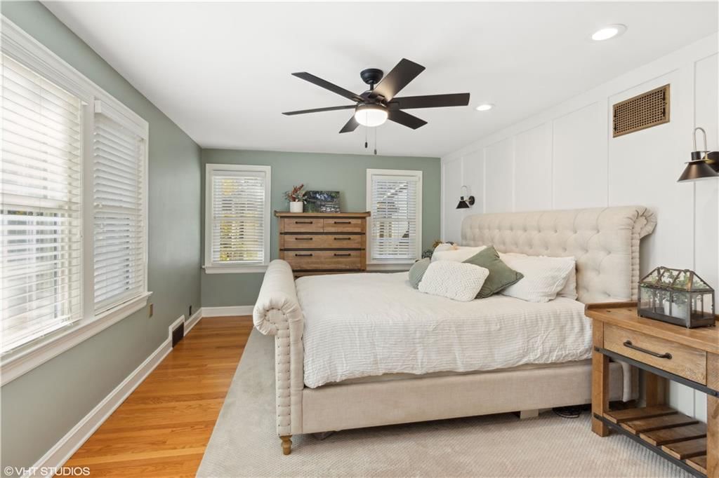 1214 W 62nd Street — photo 16