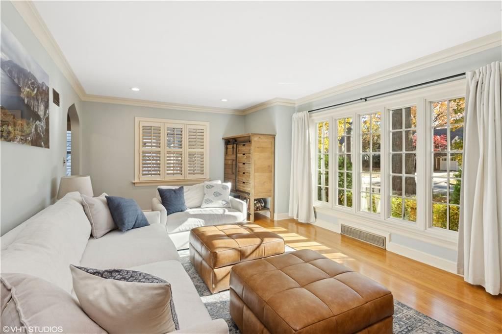 1214 W 62nd Street — photo 5