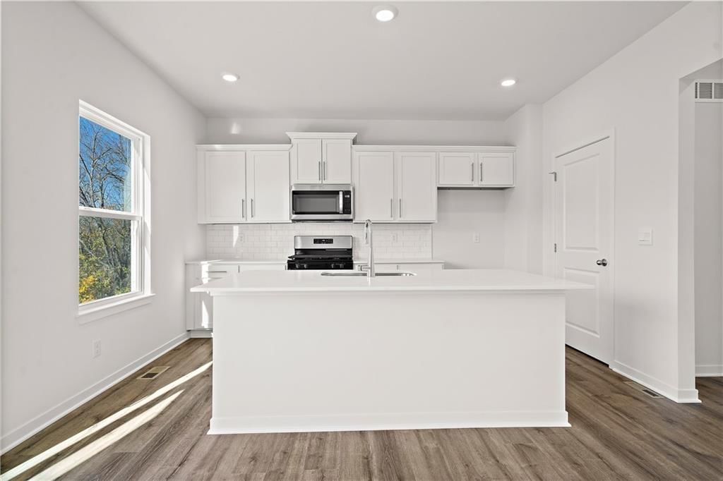 1621 Maci Street — photo 13