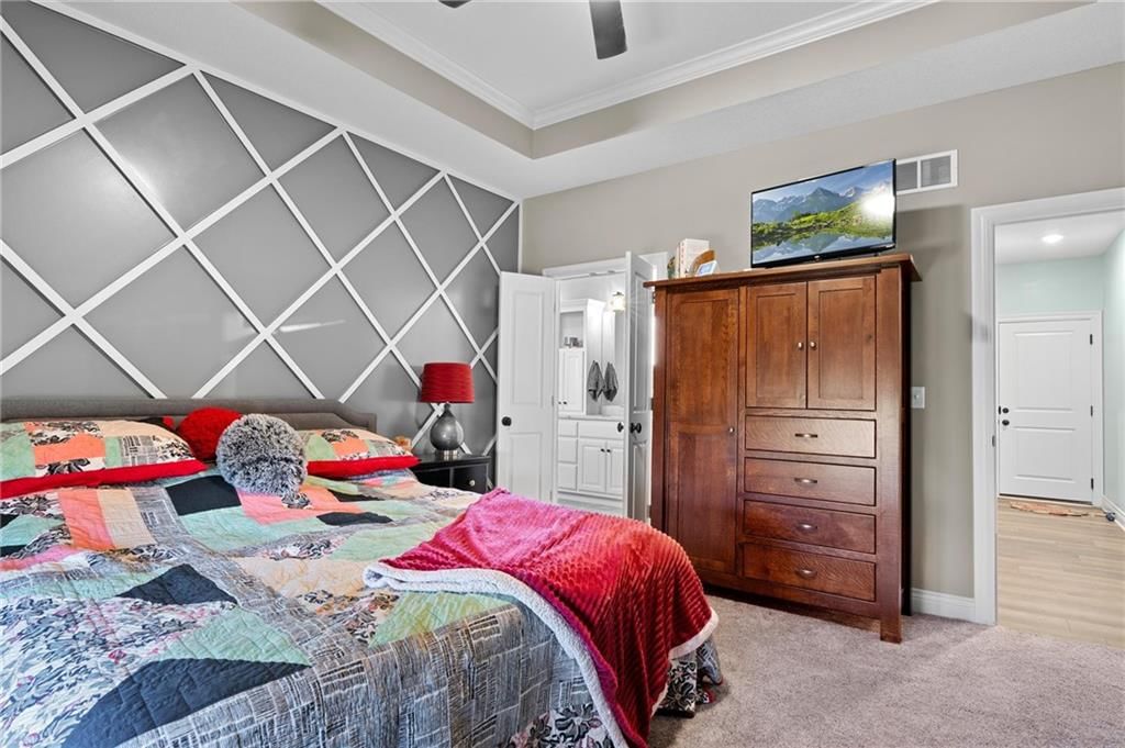 612 Caitlin Court — photo 14