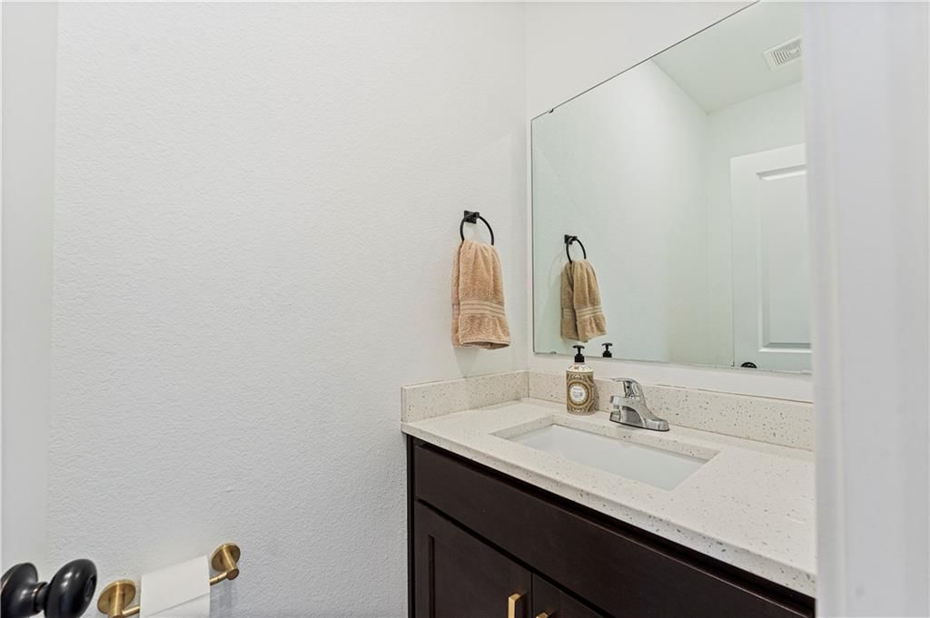 7377 Aaron Street — photo 14