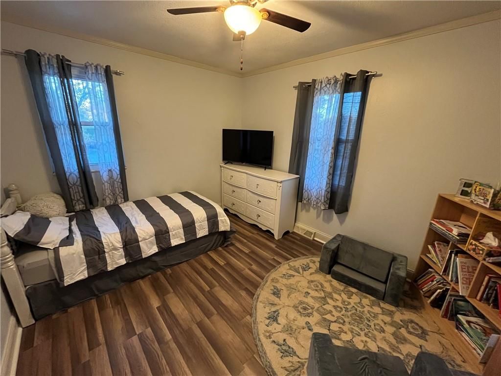 2401 SW South Court — photo 12